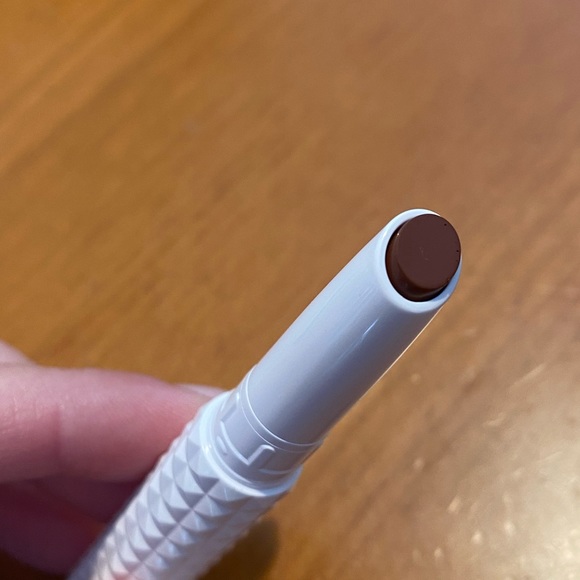 Kat Von D Epic Kiss Lipstick - Picture 7 of 13